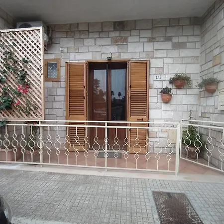La Casetta Con Cortile *