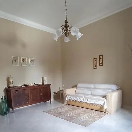 La Casetta Col Cortile Лечче